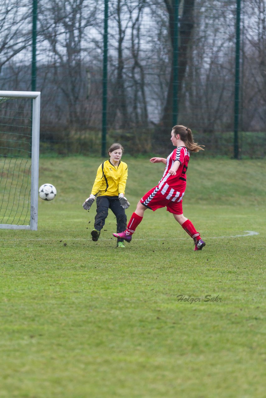 Bild 110 - C-Juniorinnen FSG-BraWie 08 - TuS Tensfeld : Ergebnis: 0:8